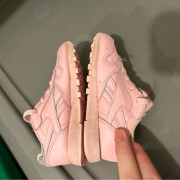 Reebok Classic Leather Athletic Sneakers - Picture 4 of 7